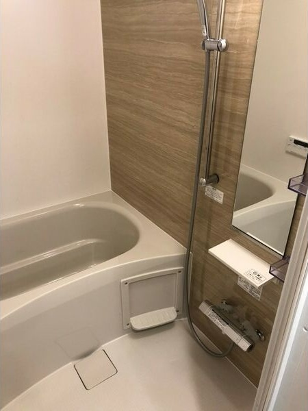 メイクスデザイン名駅南の浴室