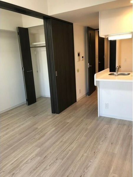 メイクスデザイン名駅南の内装