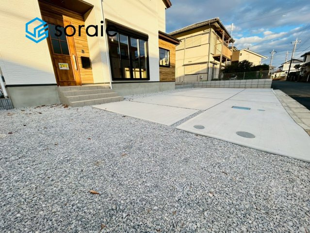 狭山市柏原12期　新築戸建　テラスの駐車場|令和7年12月9日撮影。
