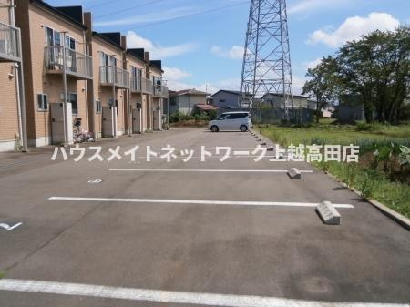 ラグナハウス　Ｂ棟の駐車場|駐車場