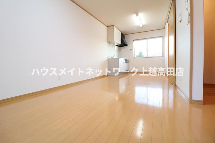 ラグナハウス　Ｂ棟の居間・リビング|ＬＤＫ