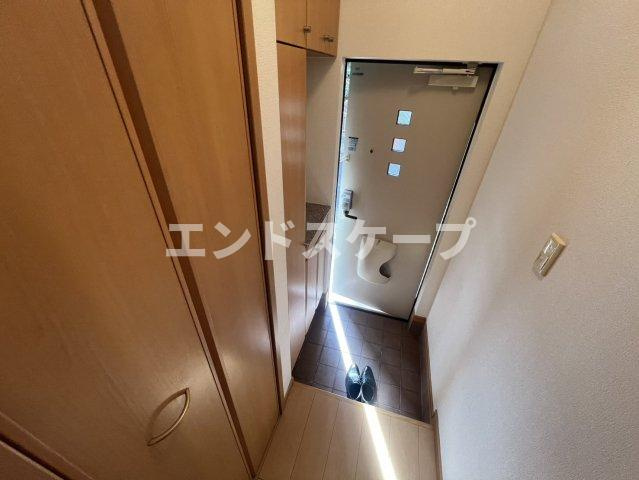 グローリーアネックスのエントランス|高崎、前橋のお部屋探しはエンドスケープまで！お客様の理想お聞かせ下さい♪