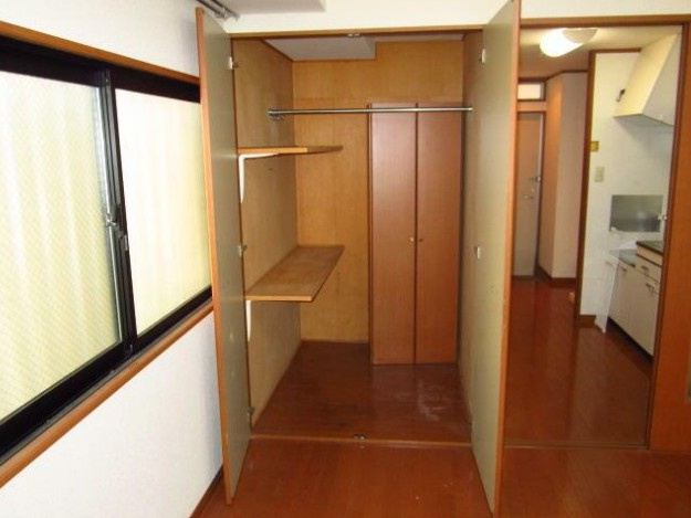 ポナール日新の収納|※別号室参考写真です