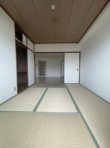 ピュア別府の寝室