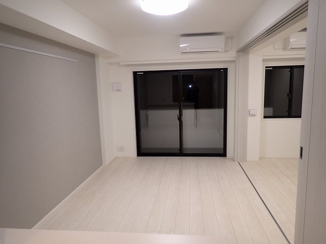 アジールコート後楽園の居間・リビング