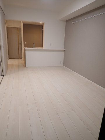 アジールコート後楽園の居間・リビング