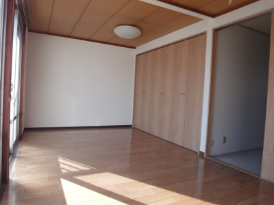 【洋室】 | コーポ喜寿