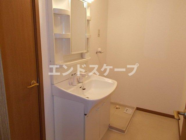 コートアヴェニュー　Ａの洗面所|高崎、前橋のお部屋探しはエンドスケープまで！お客様の理想お聞かせ下さい♪