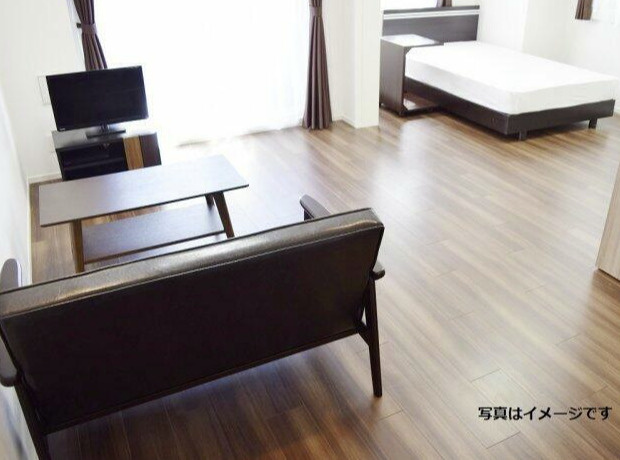 オープンブルーム渋谷本町の居間・リビング