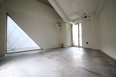 【内装】 | デコールビル