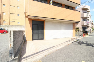 【玄関】 | エトワール六甲