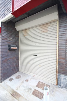 【玄関】 | メゾンニューレーダー