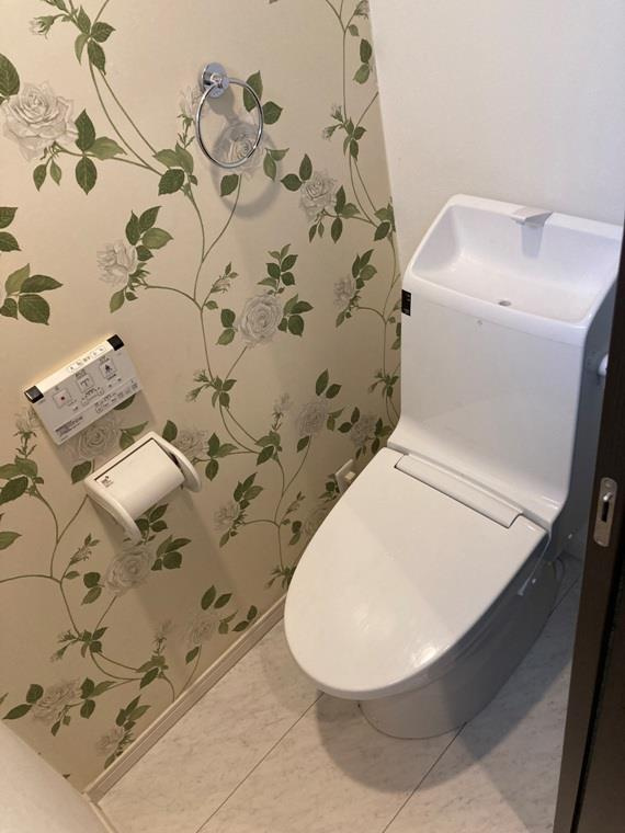 西日暮里戸建のトイレ