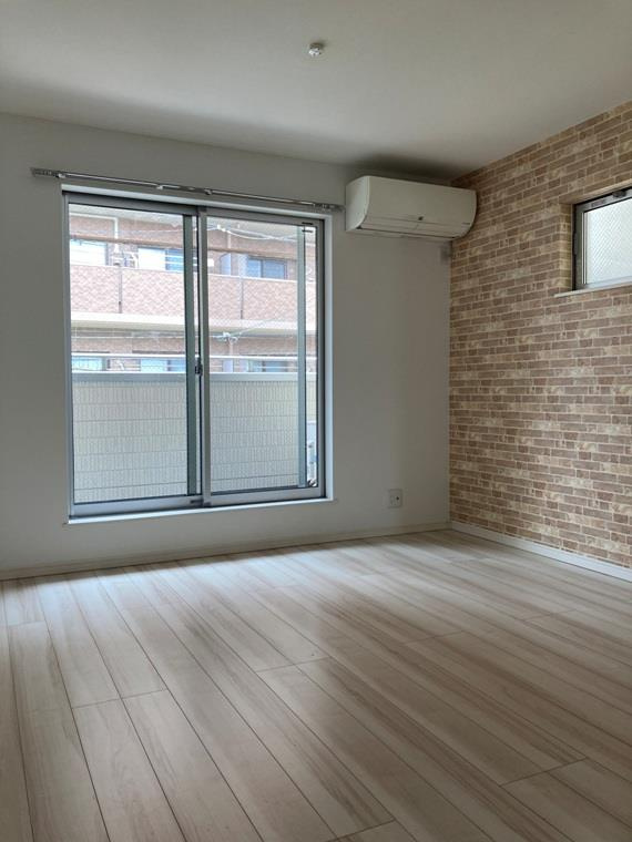 西日暮里戸建の居間・リビング