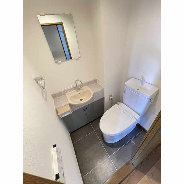 ヌーベルヴィラⅡのトイレ|別号室参考写真