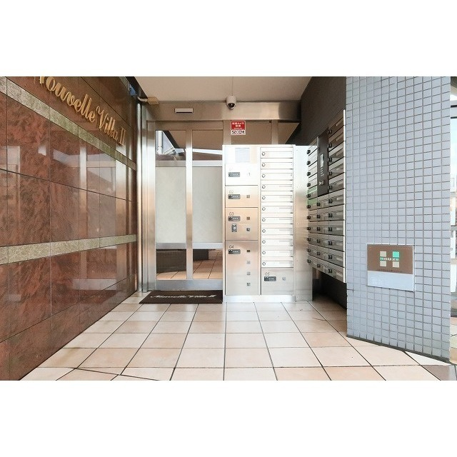 ヌーベルヴィラⅡのエントランス