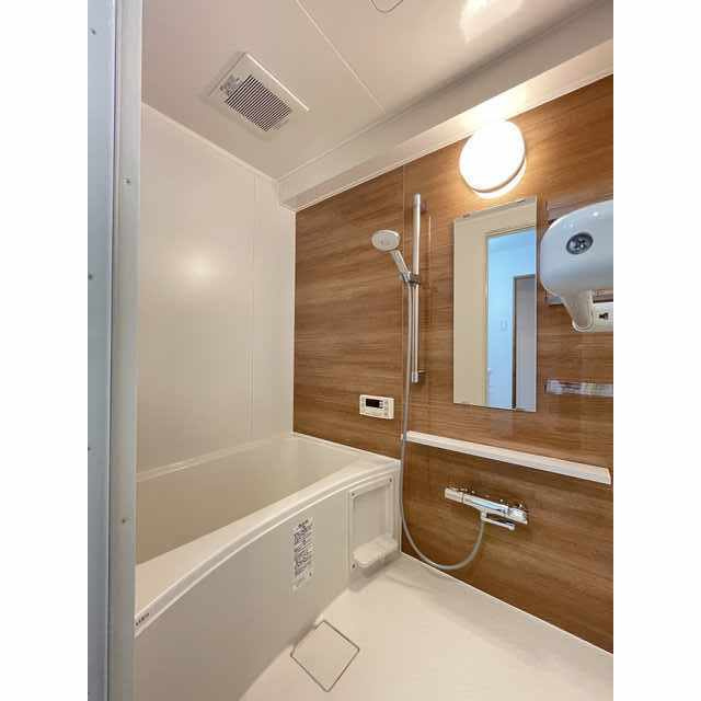 ヌーベルヴィラⅡの浴室|別号室参考写真