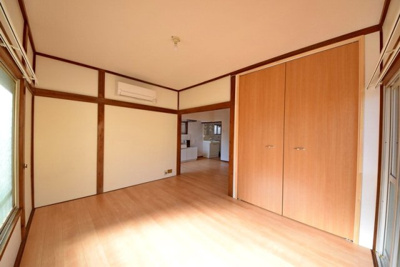 【居間・リビング】芝山5丁目戸建