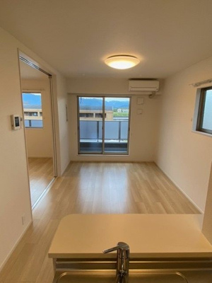 【居間・リビング】 | ブライトヒル古野Ⅰ