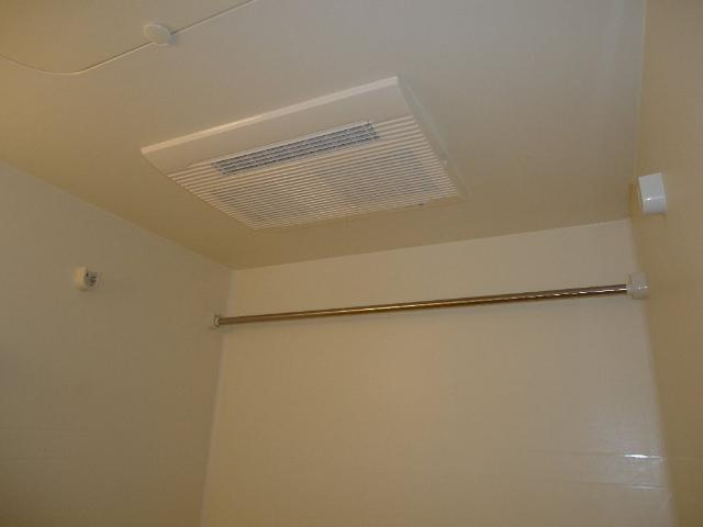 サモードパレスＡのその他|浴室乾燥機