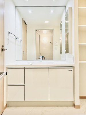 【洗面所】 | エーデルブルク