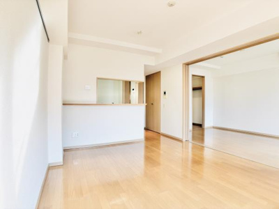 【居間・リビング】 | エーデルブルク