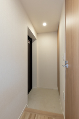 【玄関】 | ジオエント大塚 | ※写真は同タイプ住戸です。