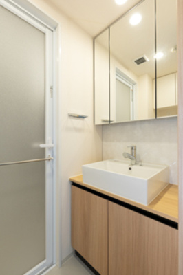 【洗面所】 | ジオエント大塚 | ※写真は同タイプ住戸です。