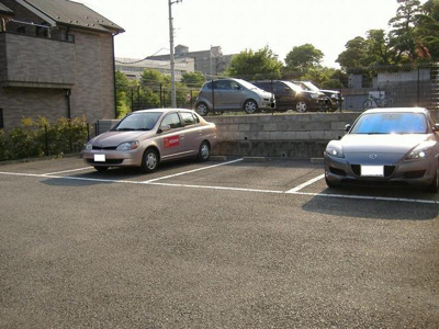 敷地内駐車場あり(要空き確認)