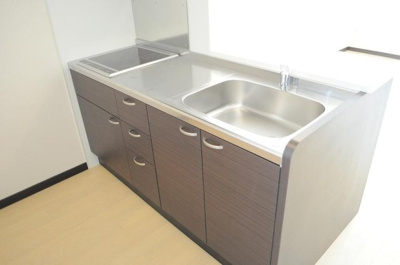 【キッチン】 | レオネクスト篠山おかのＢ | 電熱タイプのコンロが２口