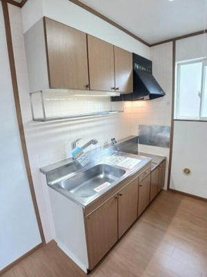 【キッチン】 | ライジングヒルズ