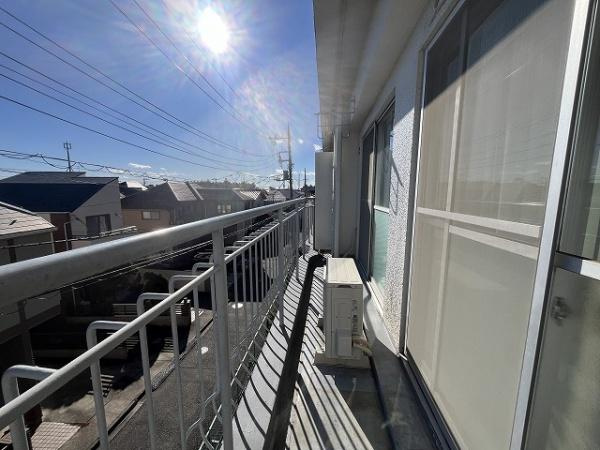 【バルコニー】 | 祖師谷ヒミコマンション | 日当たりのよいバルコニー