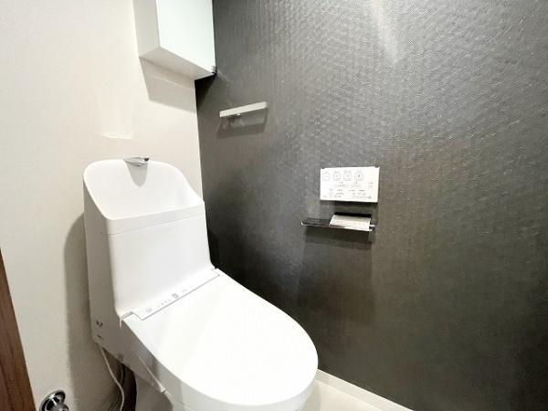 【トイレ】 | 祖師谷ヒミコマンション | トイレの内装まで、スタイリッシュさにこだわりました