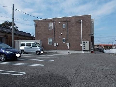 ヴィー・ボヌールの駐車場|駐車スペースもあります