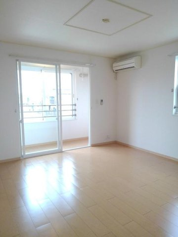 ヴィー・ボヌールの居間・リビング|居間です