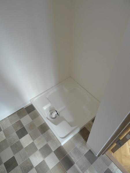 南恩加島6丁目貸家の洗面所|★室内洗濯機置場★