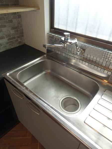南恩加島6丁目貸家のキッチン|★大きなシンク★