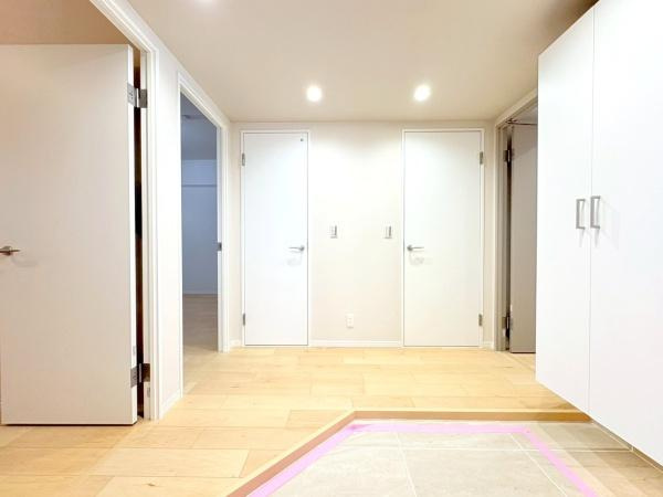 グランシティレイディアント横濱三ツ境の玄関