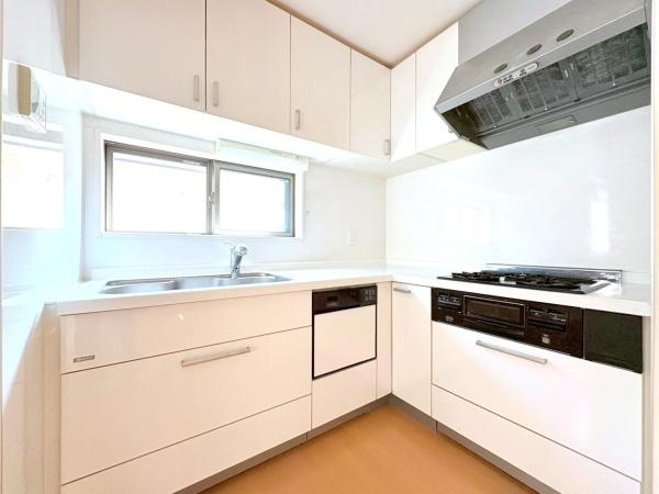 横浜市保土ケ谷区新桜ケ丘１丁目の中古一戸建のキッチン