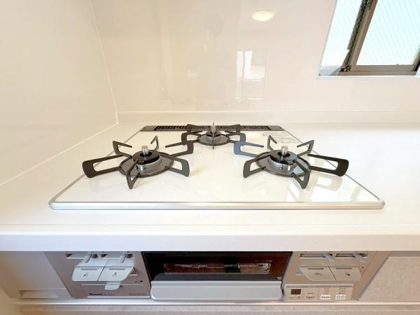 逗子市沼間３丁目の中古一戸建のキッチン