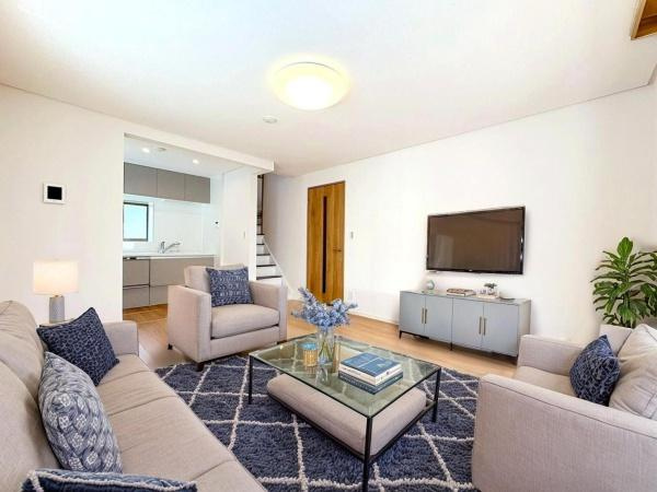 逗子市沼間３丁目の中古一戸建の居間・リビング|※家具類はCGイメージです。