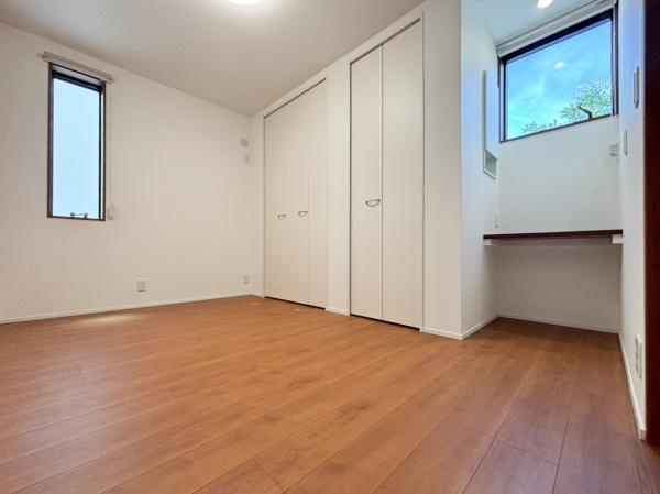 藤沢市辻堂東海岸２丁目の中古一戸建の寝室