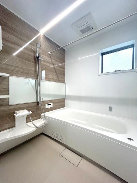 横須賀市鴨居１丁目の新築一戸建の浴室