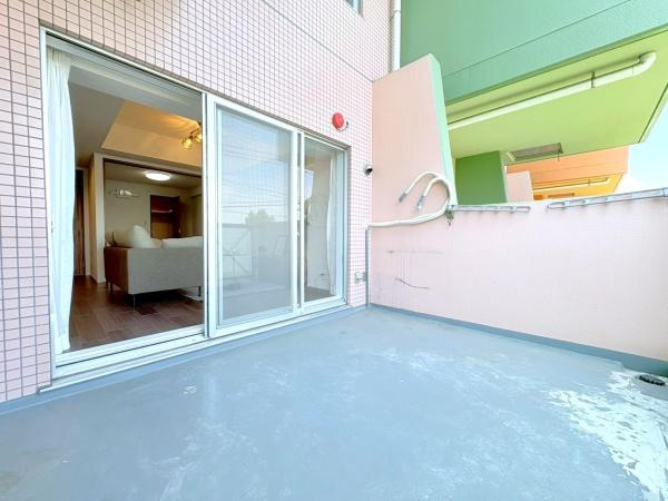 グランドメゾン朝比奈のバルコニー