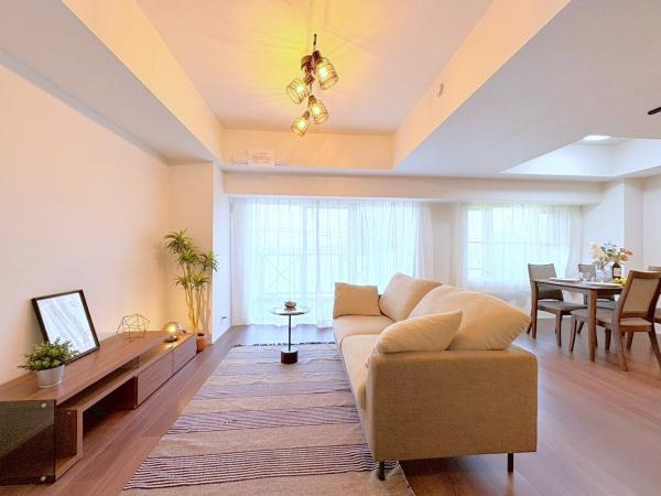 グランドメゾン朝比奈の居間・リビング