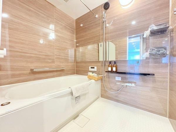 グランドメゾン朝比奈の浴室