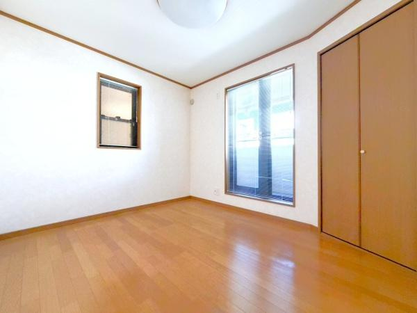 川崎市中原区井田１丁目の中古一戸建のトイレ