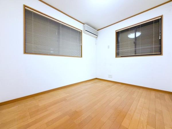 川崎市中原区井田１丁目の中古一戸建の寝室