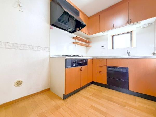 川崎市中原区井田１丁目の中古一戸建のキッチン