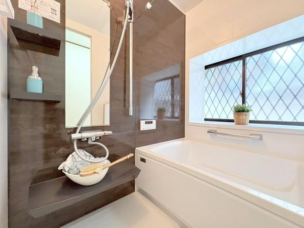 横浜市戸塚区前田町の中古一戸建の浴室